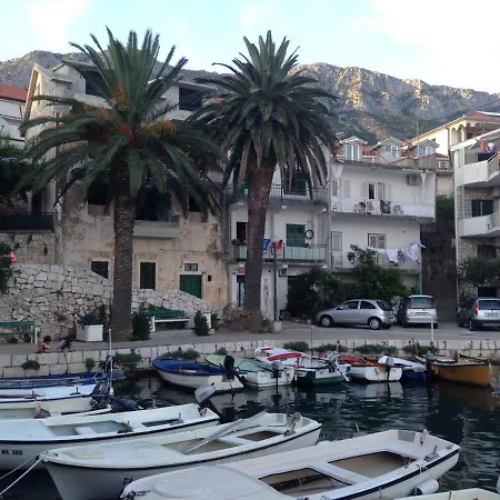 Lägenhet Neven Gradac (Split-Dalmatia)